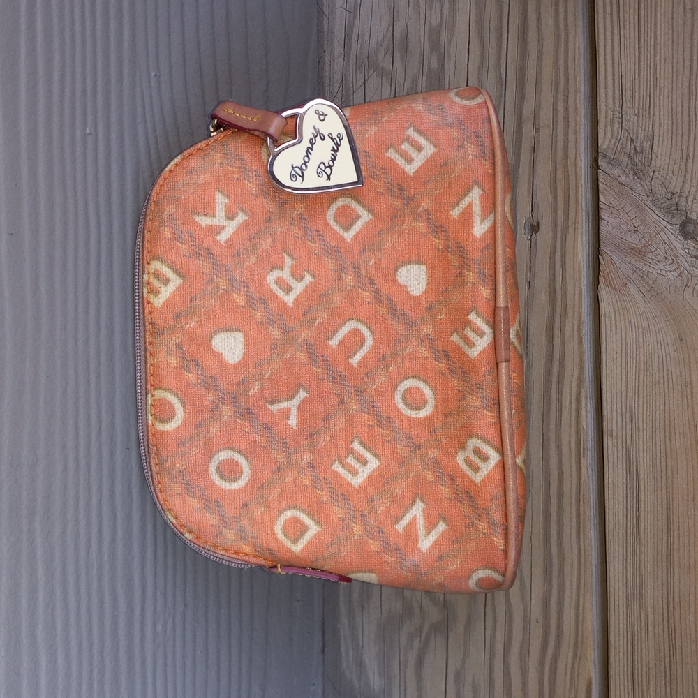 🧡Rare🧡 Dooney & Bourke Crossword Coated Cotton Cosmetic Accessory Makeup Bag!